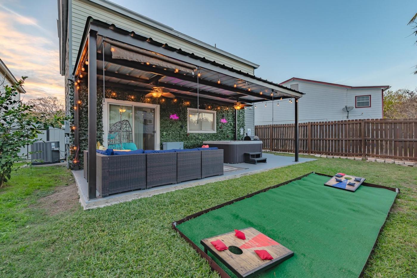 Gameroom, Bbq & Hot-Tub By Lackland & Seaworld San Antonio Buitenkant foto
